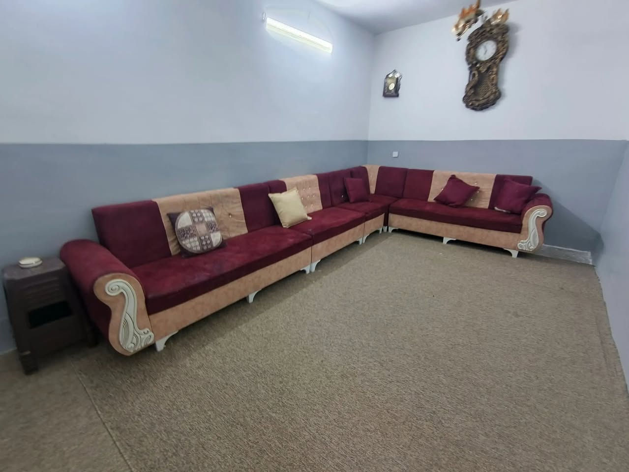 دیوان للبیع 7متر 130الف عنوان کرکوک
***********

***********
