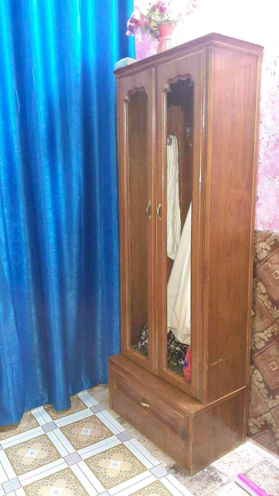 غرفت أخشاب اللبيع ساج أي ضرار ما بيهة 
السعر 500وبيهة مجال