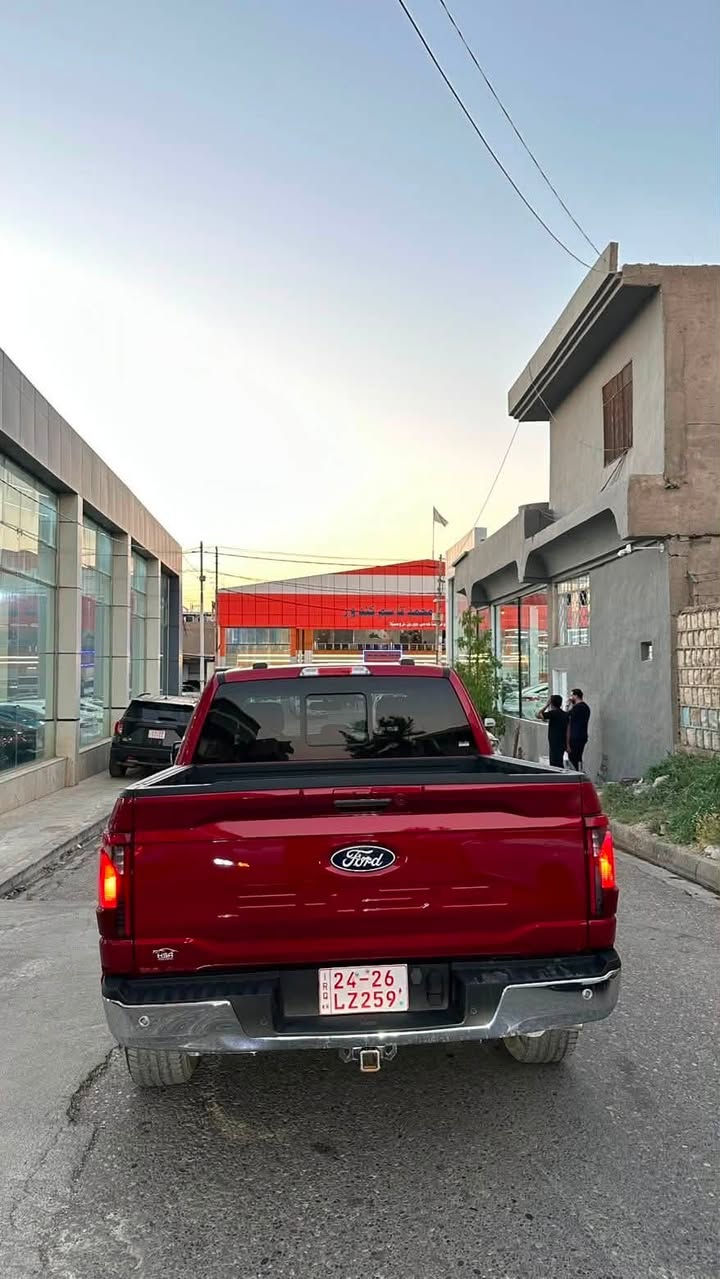 فورد F150
موديل 2024 
كلين تايتل بدون حادث 
مواسفات XLT 
مكان سيارة زاخو 
سعر 30,000$ 
300 ورقة 
***********
