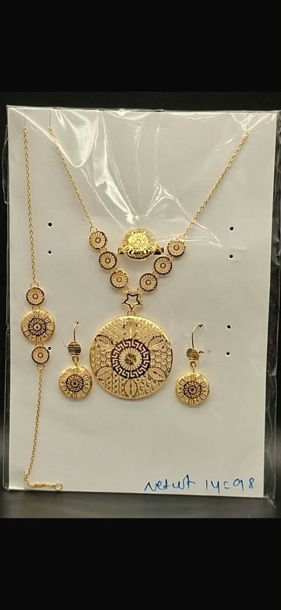 صياغة ومجوهرات انور 💛
بيع - شراء - تفصيل
العامرية - مجمع الفارس
***********

