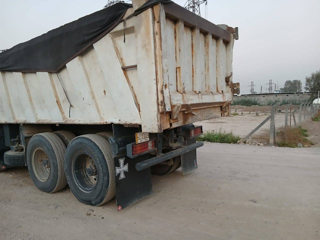 سلام عليكم البيع رينو موديل 2003 رقم واسط عكرب بلادي سياره بلاديه طويله مكينه تجاره مجموعه نص جيف كير حصيره اني مكلف بل نشر ***********السعر 350وبيه مجال
