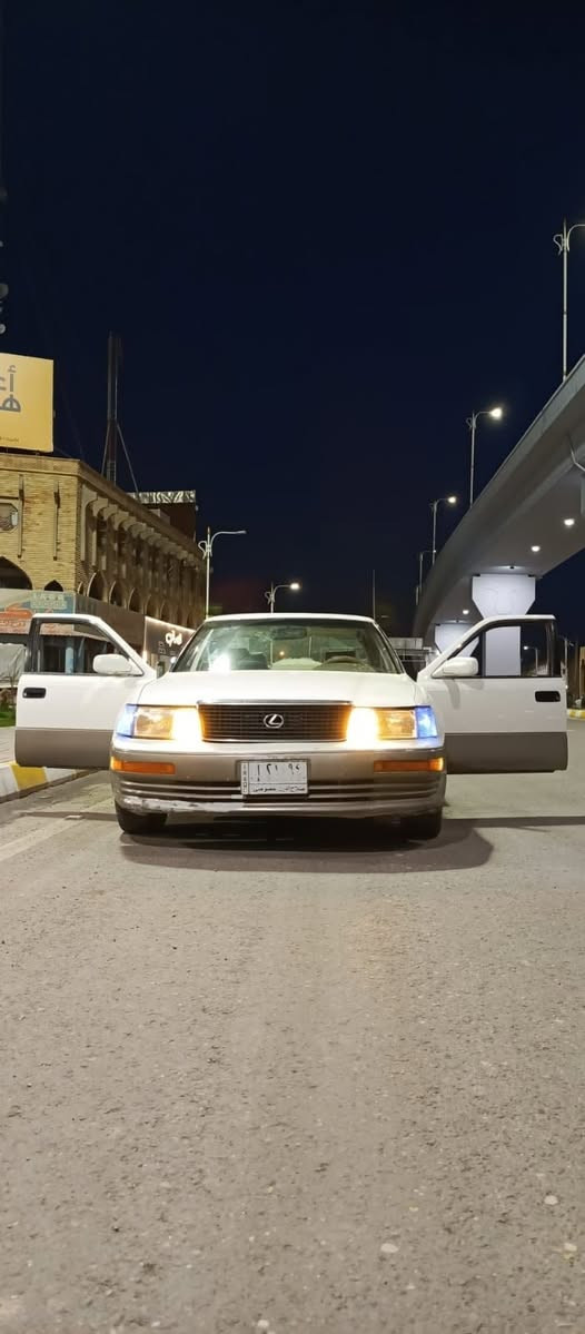 لكزس 1993 رقم صلاح الدين سنويه مشروع وطني جديد شرط تحويل بلادي بدون تحوير  السيارة بلادي محرك بلادي كير بلادي  السيارة ميحتاج اذكر واكتب مواصفاته الجناية يعرفوهه السيارة عليه صيانه وسيرفس كامل فلاتر دهن محرك ودهن كير وصدر واكسل ومشط ستيرن بالكامل سعر 50 بي مجال إلي يريد يخابر *********** مكان كركوك

