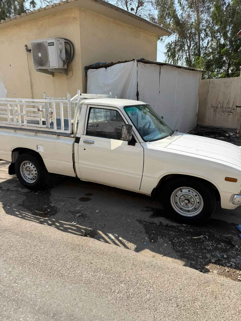 بيكم 80 رقم كركوك أنكليزي  كابون بانزين كهربائيات كلو شغال گير محرك كلو شرط سيارة جاهزه ما بيها نقص العنوان كركوك  مكلف  بالنشر شراي أتصل على رقم صاحب السيارة ***********
