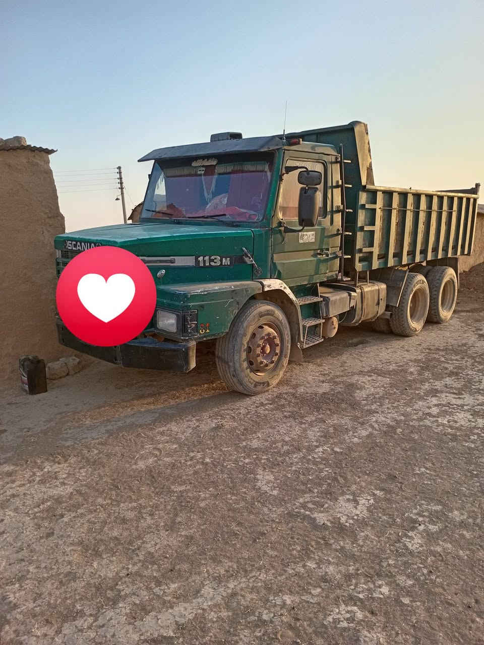 سياره للبيع.محرك 112.ونص نضيفه حيل مجموعه خفيفه وجاهزه شرط شغل شي كدام لعين. وهاذا لرقم صاحبها *********** مكلف بلنشر خوان
