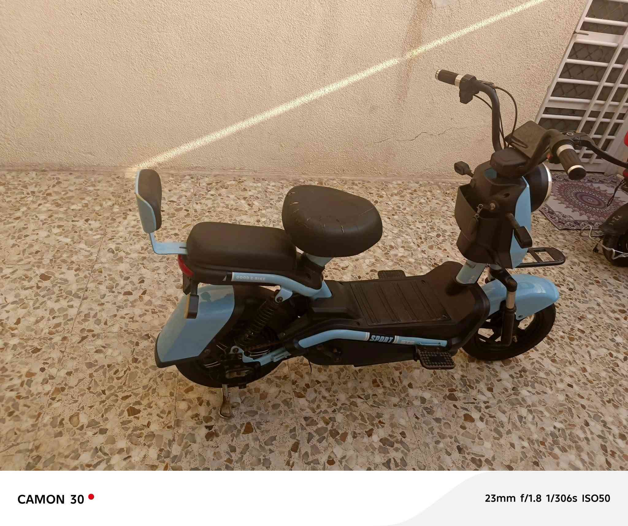 للبيع درجة شحن
بدون بطاريات
السعر 125الف
مكاني بغداد مدينة الصدر
رقمي ***********

نص مكتوب في الصور:
- CAMON 30 23mm f/1.8 1/572s ISO52
- CAMON 30 23mm f/1.8 1/261s ISO50
- CAMON 30 23mm f/1.8 1/306s ISO50
- CAMON 30 23mm f/1.8 1/319s ISO50
- CAMON 30 23mm f/1.8 1/185s ISO50
- CAMON 30
- 23mm f/1.8 1/185s ISO50
- CAMON 30 23mm f/1.8 1/178s ISO50
- CAMON 30 23mm f/1.8 1/307s ISO50