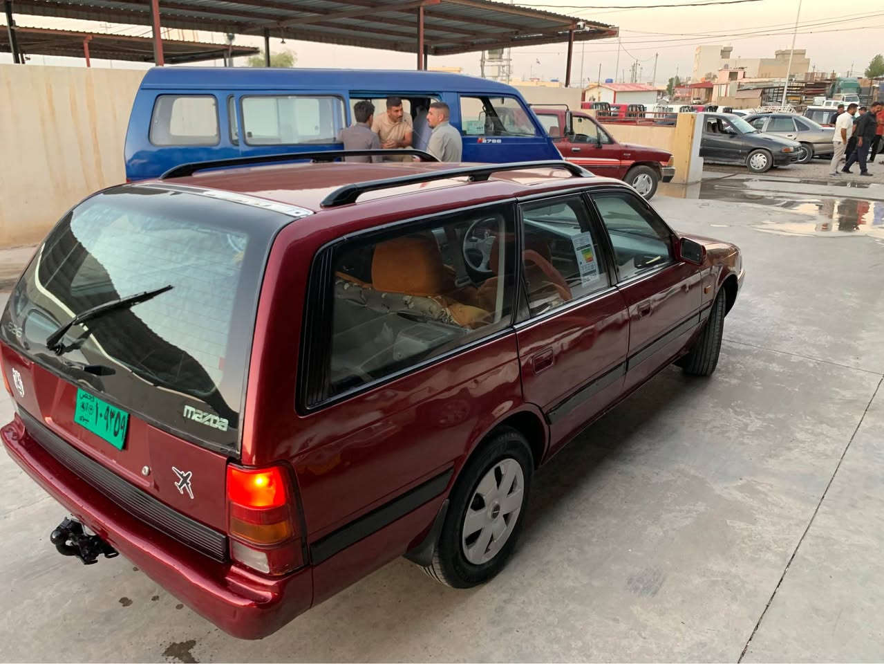 مازدا ١٩٩١ سعر 24 ورقه مجال
ئارم و سنوي اسلي ب شةرت وكاله
بي دةعم و ليدان سيارةكة لوك
تةخم تاية داخلي بيلادي
دعامي لو دعامي ب شرت
شوين روفيا/*********** اكر, نينوى
