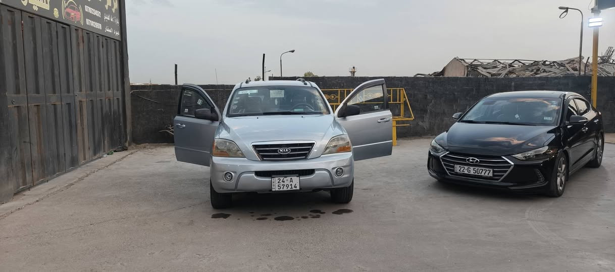 سورنتو أمريكي محرك سته سلندر نظيفة موديل ٢٠٠٧ مواصفات معروفه للبيع او مرواس حسب قناعه كم قطعة صبغ رش جمالية بيه طخه بسيطة من جاملخق  لتواصل الاتصال على الرقم ***********
