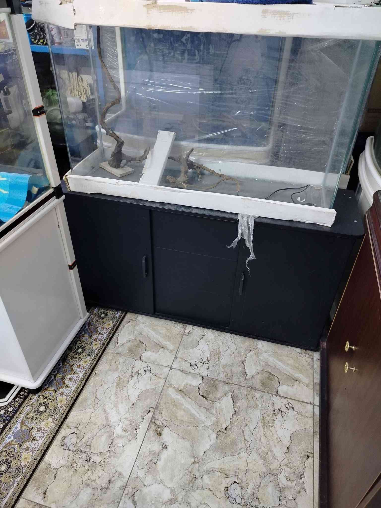 متاح احواض
