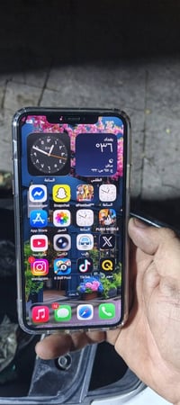ايفون 11 برو ماكس مبدل بطاريه وشاشه نوعيه ممتازه اولد فقط حساب ابل ايد...