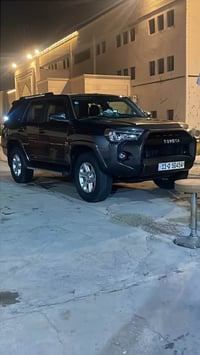 تويوتا فور رانر SR5 • ٢٠٢٣ • رقم بغداد