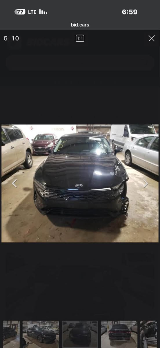 السلام عليكم كي فايف 2021 للبيع
Kia k5 2021 Exالسعر 157 وبيها مجال بسيط 

فول مواصفات

-تدفئه تبريد كشنات

-فتحه بنوراما

-اربع مودات قياده

- تشغيل عن بعد

-اناره داخليه

- اوتو هولد

- سايد بريك دكم

-قياده ذاتيه

- حساسات اماميه 

-حساسات خلفيه

- كفرات عليها

- معربه اعدادتها كلها

حادث سياره جاملغ وبنيد مثل مموضح ربع بربع وبيها بارد جاملغ خلفي صغير مثل مموضح بصوره سونار 

- ماشيه 64 mil 

- رقم اربيل هزه جديده 

- عليها ادامه السياره

للبيع او مراوس برقم شمالي 

***********

مكاني بغداد
