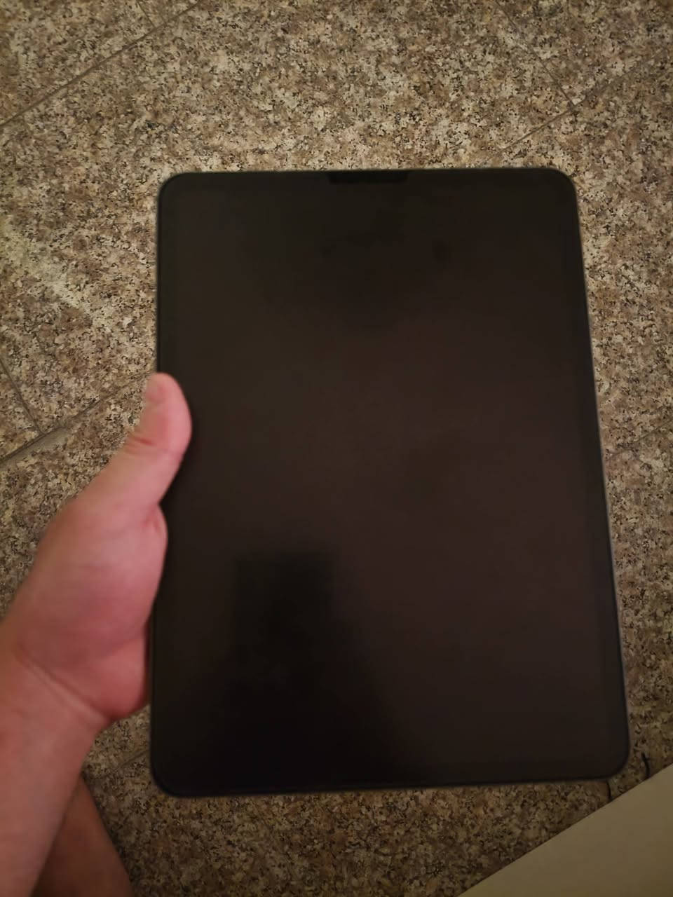 ايباد برو ipad pro حجم ١١ انش ذاكره ٢٥٦ 
ايباد برو حجم ١١ انش ذاكره ٢٥٦ معالج  جيل 2018 الجهاز نضيف كلش بي بس هلطختين بسيطات بالشاصي ولا ماثرات عل جهاز مداخل صيانه كلشي شغال بي يشغل ١٢٠ فريم كل الالعاب بطاريته ٨٩ الشراي فقط يتواصل وياي *********** مكاني بغداد العامريه رايده ٦٠٠ بي مجال للشراي
