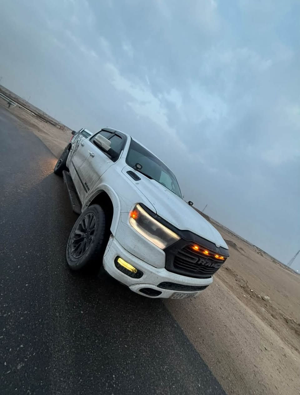 رام لارامي للبيع
فقط جاملغ  ايمن بدون صبغ بدون ايرباك بدون
لغد بدون شاصي

***********
310$

المحرك 5700 تنفس طبيعي 8 سلندر هيمي
بجم امامي زينون بلادي عالي ناصي
نقاط عمياء بالمراية

ترحيب ذكي
بكلايت LED بلادي

شاشه كبيره ( تيسلا) للتحكم بوضعية السياره 

بانوراما

هاند بريدك  بصمه
جامله خلفيه كهرباء
مرئات جانبيه كهرباء
بصمة تشغيل ودخول ذكي
تشغيل عن بعد
باب البدي كهرباء او يدوي حسب الرغبه

مقاعد تدفئه وتبريد
مقاعد كهرباء
منافذ USB امامي خلفي
ليد نهاري 
المرئات الجانبيه طي
داخل جلد
اشاير بالمرري

بجم زينون بلادي+ بكلايت LED
المرئات الوسطيه كهرباء ( تعتيم) 

الإضافات 
سابيدر خلفي
سبيرات 
غطاء بنيد سلايد 

منظمة غاز 140 لترا ايطالية 
دوسات جانبية 

ترفيع 2 انج
