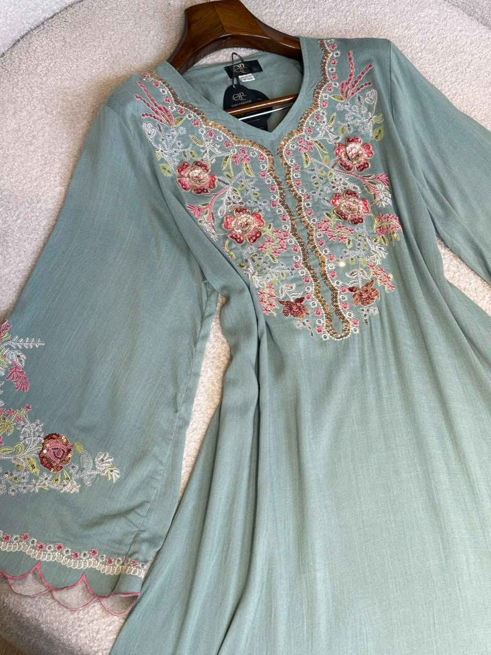 ✨موديلات الودق✨

 سـعـر الـقطعة 25الـف✨
قياسات:
L..XL..2XL..3XL
الـخـامـة :    درجـة اولى 
 
تـوصـيـل بغداد 5 الاف ✨
محافظات 5 الاف ✨

للتواصل عبر الواتساب

***********🫶
