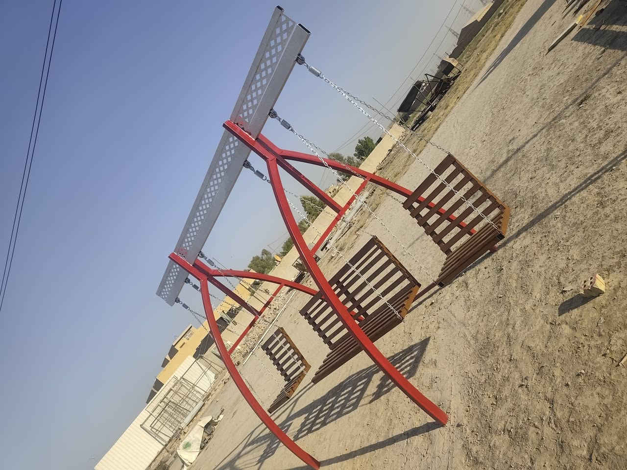سلام عليكم ورحمة الله وبركاته مرجوحه جديده سعر 350 العنوان بغداد جسر ديالى للستفسار ***********
