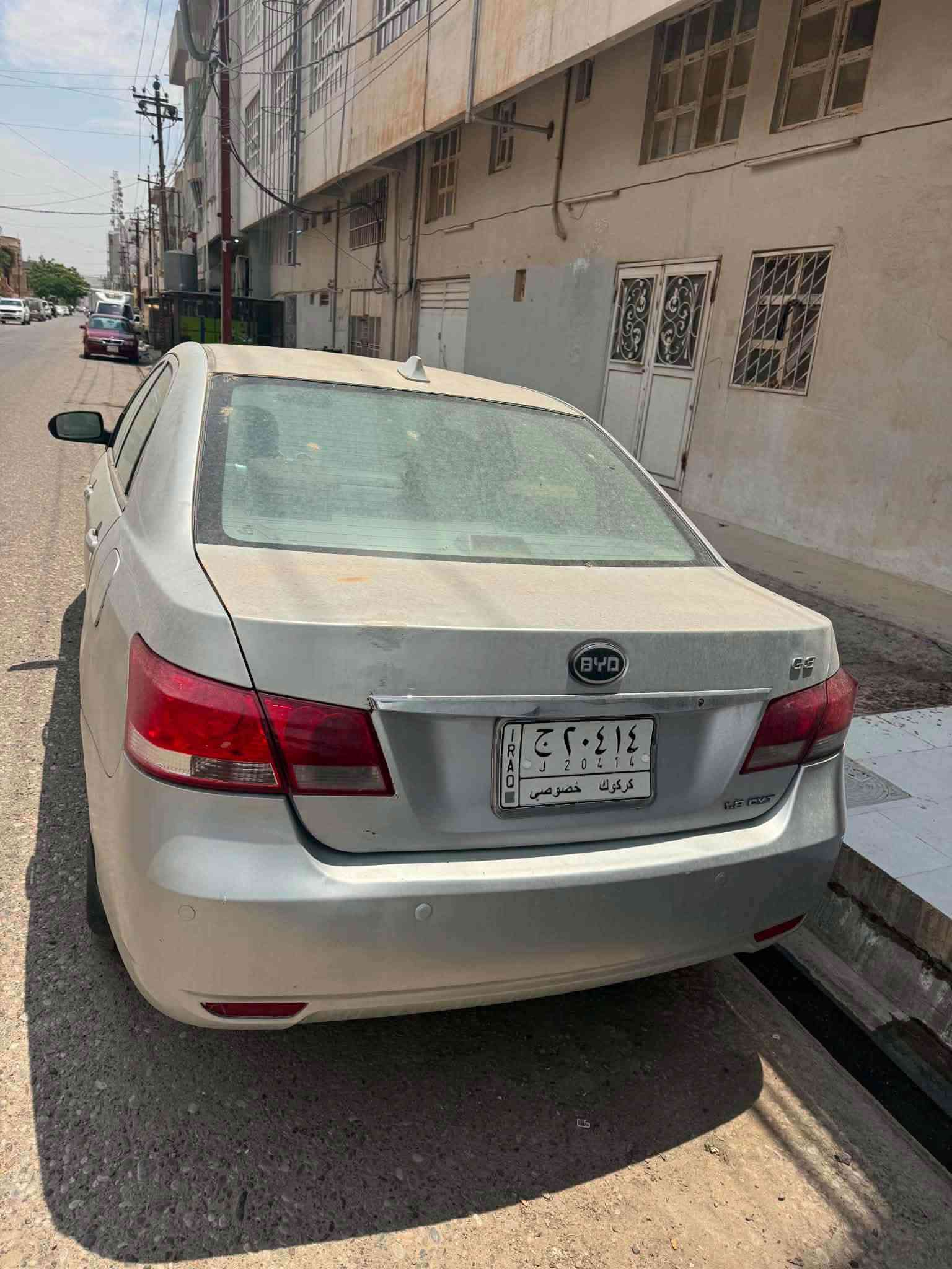 بي وايدي (2013 byd g3) للبيع
كوبون بنزين
سيارة خليجي بدون حادث 
محرك 1.8 بلادي كير بلادي 
موصافاتها فول تبريد تدفئه
كير اوتو - بصمة - دخول ذكي - سلايت روف - حساسات خلفية - كشنات جلد 
بيها باب السكن تعديل جراد خفيف بالكشر
سعرها 45 ورقة وبيها مجال مكاني كركوك
الرقم: ***********

