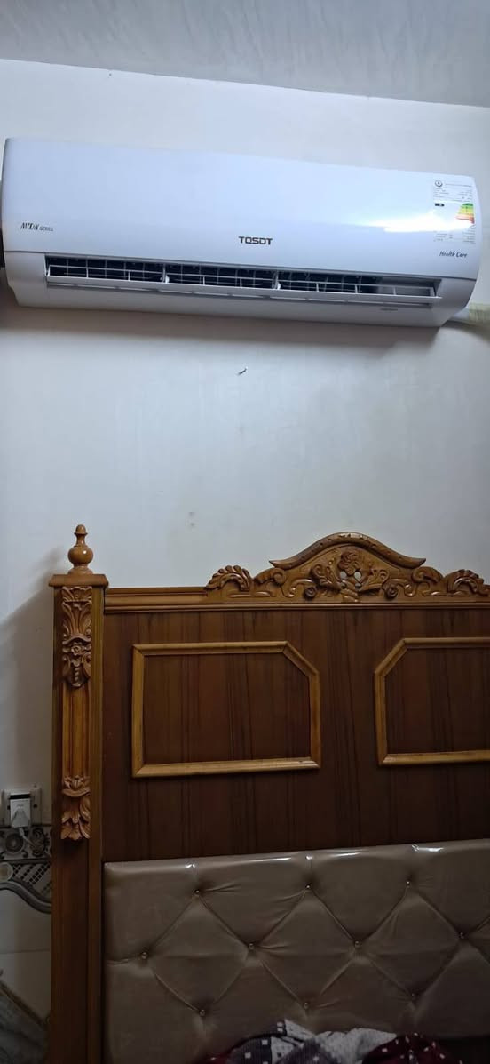 السلام عليكم سبلت ٢ طن توسوت مستخدم ٦ اشهر غراضه بعدها با جيس استخدام  كلش قليل موديل ٢٠٢٤  شهر ١١ بدايه ٢٠٢٥  سعر ٦٥٠ و بي مجال بسيط العنوان بغداد شعله رقم  ***********
