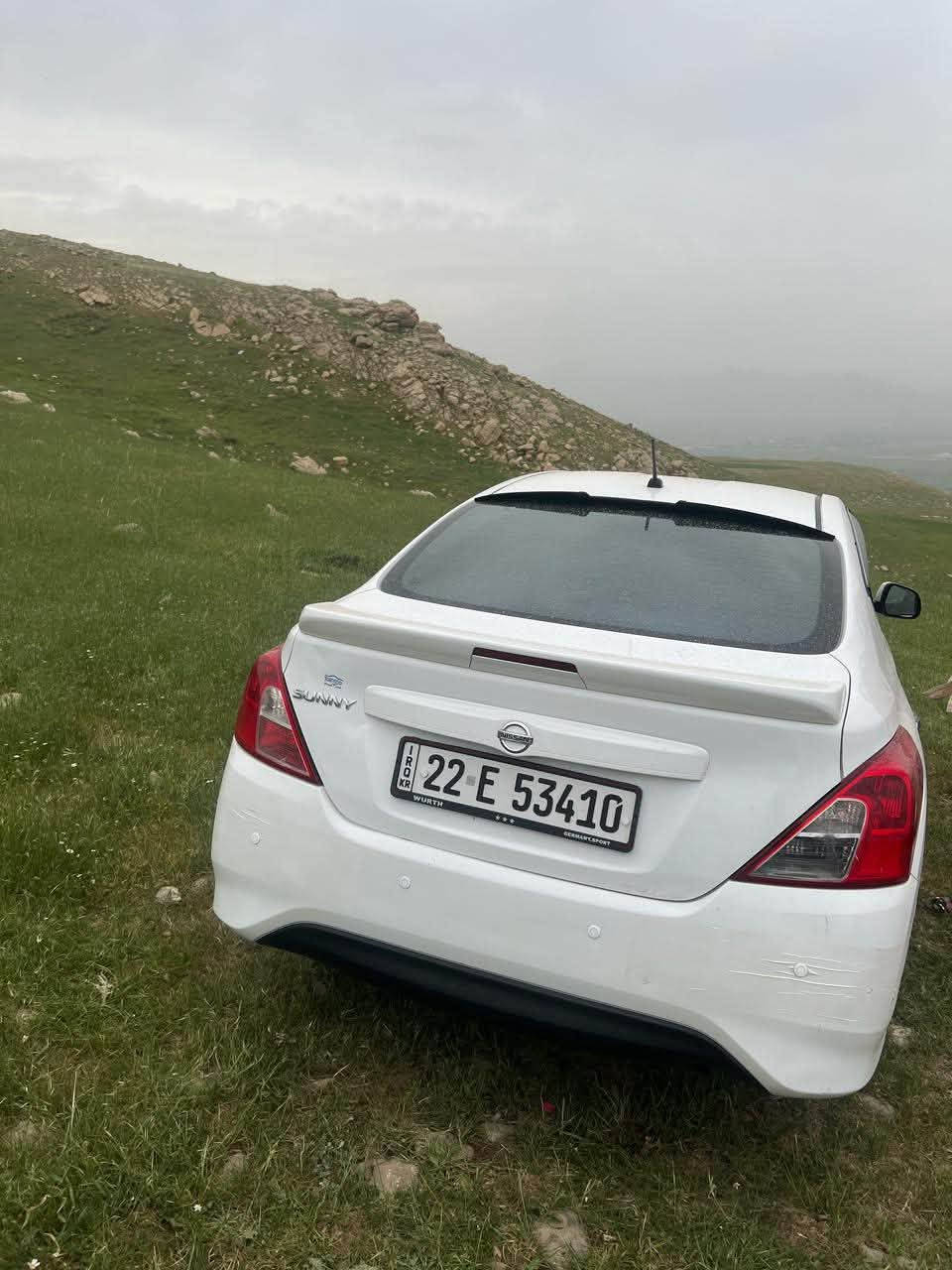 نيسان سني هندي 2019 سيارة نضيفة مال بيت ماشية (100km)بدون ضرر بس ملاحضات بسيطة سعرها 106 وبيها مجال للشراي مكان السيارة كركوك
للاتصال:***********
