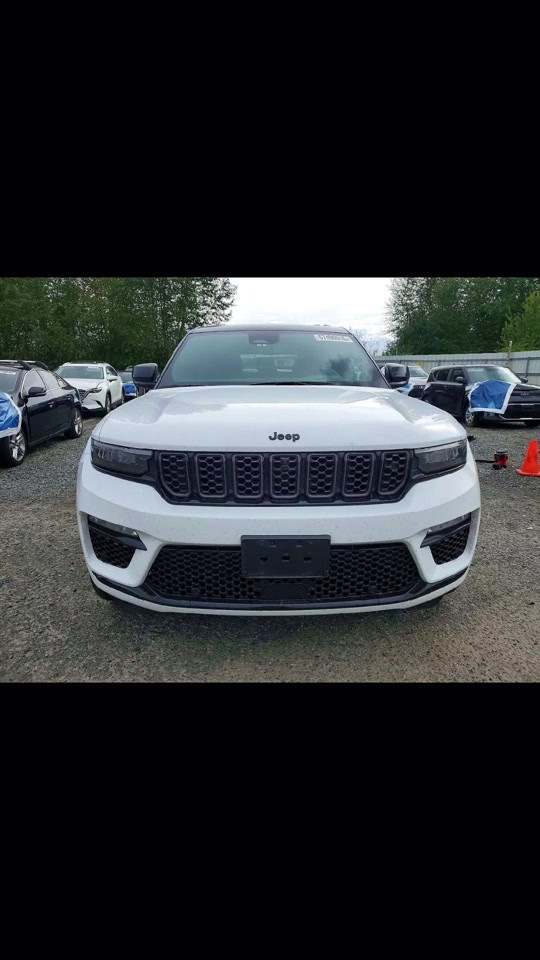 “اختار سيارتك بنفسك… والباقي علينا  Jeep Grand Cheroke, Summit 2025 الحادث والتفاصيل موضح بالفيديو  للاستفسار....  *********** *********** ♡ #سيارات #jeepgrandcherokee #جيب_كراند_شيروكي #لايكات #اكسبلور 
