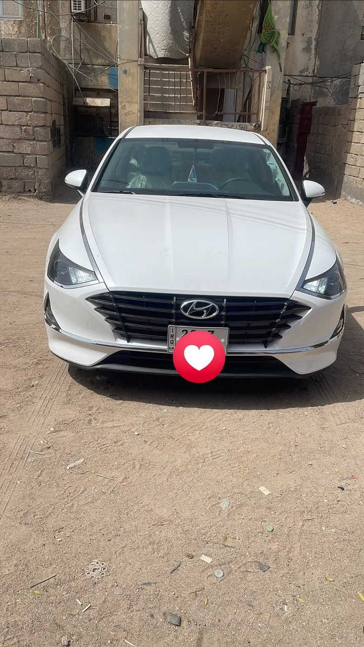 السلام عليكم 
سوناتا 23 خليجي
بيها بارد مكانين خفيف 
سيارة جاهزه من كلشي 
كير مكينه حداده 
تخم تاير جديد 
رقم اربيل طالعه من شركة 
راعيه موحود تحويل وكاله 
سياره ماشيه 52 
سياره بوضع الشركه
وتفاصيل اكثر خابرني وتدلل مكاني
البصرة خور الزبير 
***********
اتصال 
واتساب موجود
