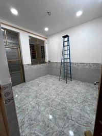 حي الزهرة • ١٠٠م • غرفة نوم