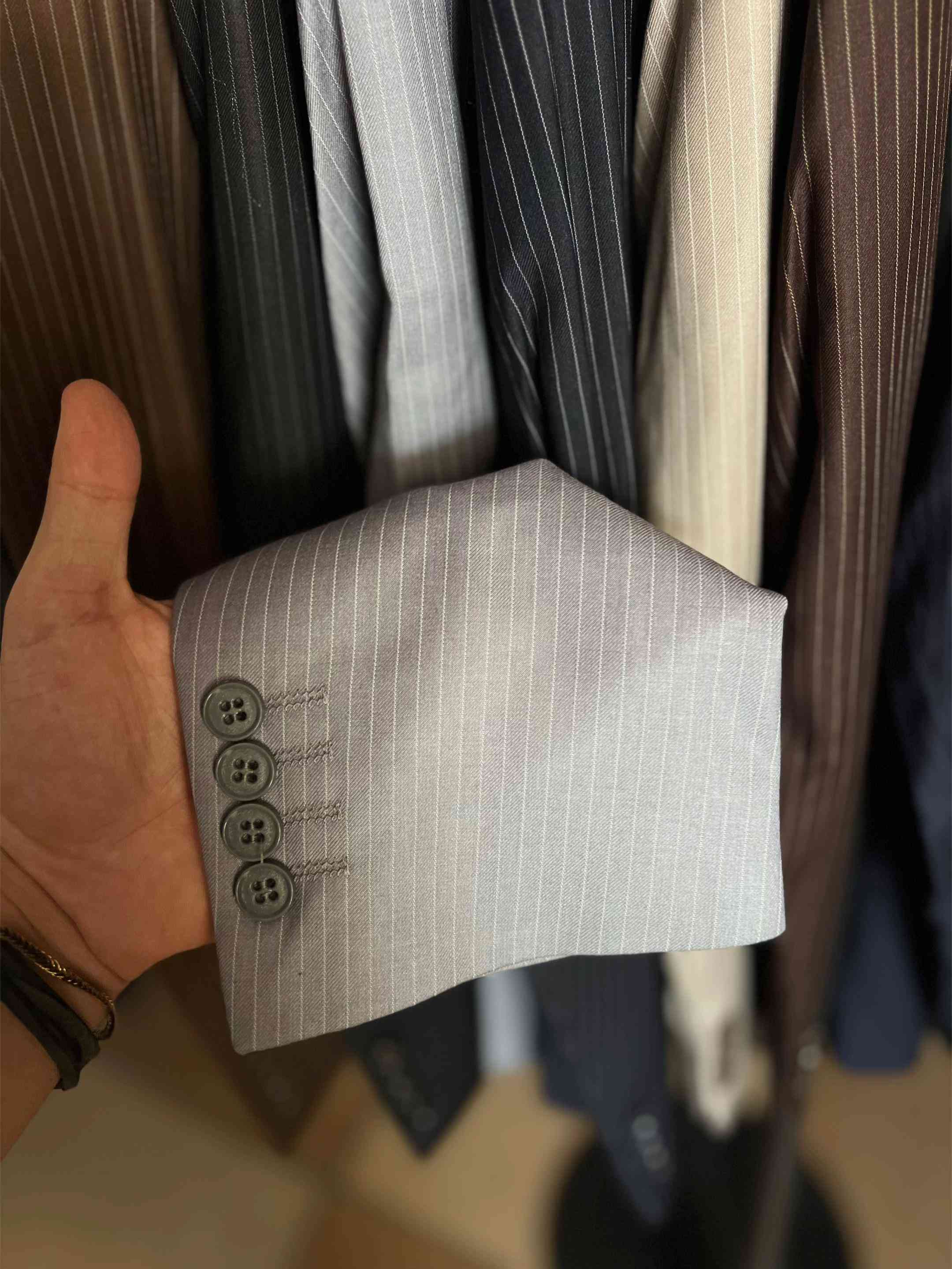 بدلة رسمي تركي (مقلم) سعر البدلة 90 الف 😍🔥 قياسات البدلة من 48 الى 58 عنوان المجمع 📍 بغداد الدورة المهدية الاولى قرب محطة الوقود  للحجز والاستفسار واتساب  *********** #بدلات_الاعراس_وحفلات #بدلات_الاعراس_وحفلات #بدلات #هاشتاقات_تيك_توك_العرب #الشعب_الصيني_ماله_حل😂😂 
