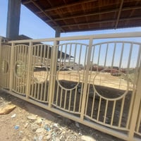 صباغ حديد ابواب وشبابيك كرسته وعمل مع التنضيف القطعه (25الف  الى 35  ح...