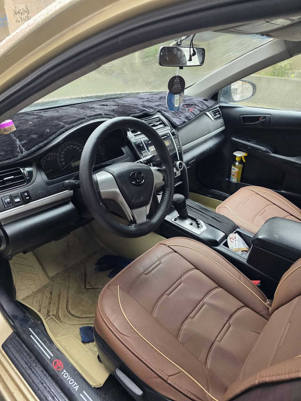 سڵاو Toyota Camry 2013 بڕاوە بەتامی ساخ تامی 1 ساخی نەدا مەیبە👌 بسم اللە رحمان رحیم . تۆیۆتا کامری مۆدێل 2013 بڕاوەی زۆر جوان و لۆڪ سەیارەکە خلیجیە 4 پستۆنە گێڕ و مەکینەی بەشەرتی فیتەر دوکەڵ و بوخاری نیە 4 تایە و ویلی لۆکی لەژێرە سەیارەی ماڵە هی مەعرەز و ئەولا و ئەولا نیە کامل مەسرەف کراوە 250 دینار مەسرەفی تێدا نیە سبوخ عامە یەک قرچی بچوکی دواوەی هەیە ماباقی هەمووی بەشەرت سعر 50$ گەڵا قفڵ بۆ معامەلە تێل مەکە شوێن چوارقوڕنە ژ.م*********** T.b جوابی نامە نادەمەوە لەگەڵ ڕێزم🖤.
