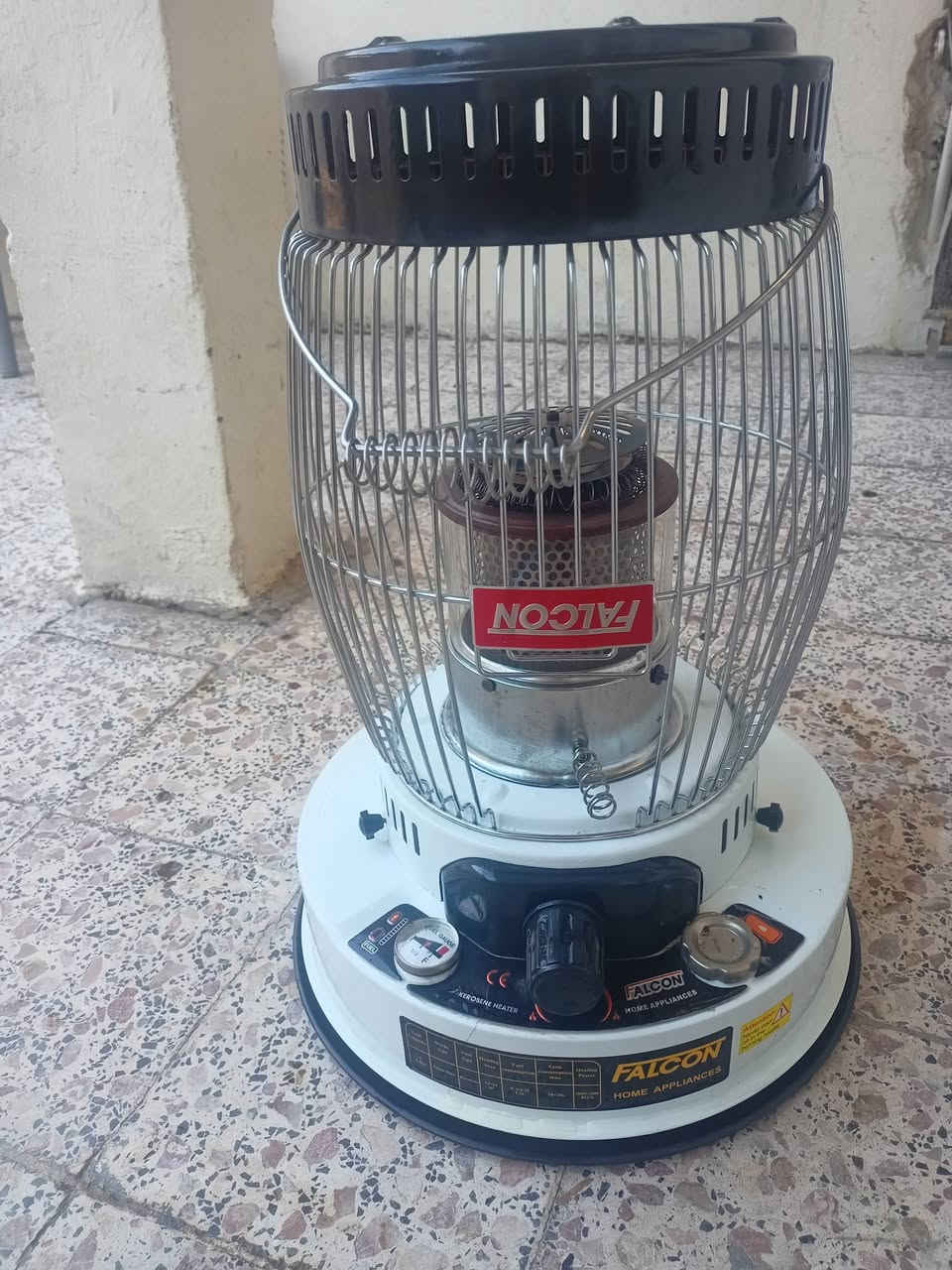 صوبة جديدة مستخدمة موسم واحد السعر 75 
***********
