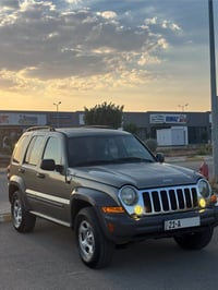 جيب ليبرتي • ٢٠٠٧ • ٤x٤
