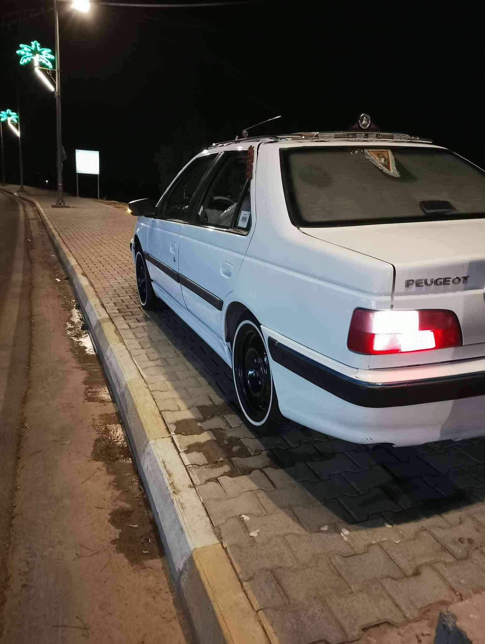 سلام عليكم بيجو بارص للبيع 22للبيع تخم تاير جديد باتري جديد سيارة خير من الله تبريد وية لسويج لشراي يتصل عل رقم ***********
