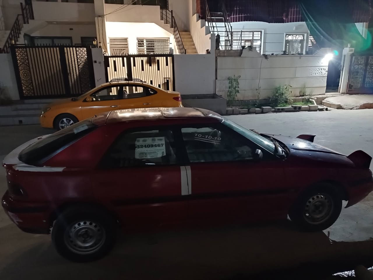 سلام عليكم من رخصه الادمن عرض سياره مازدا 323 موديل 91 رقم كركوك بطاقه بنزين موجود سنويه عظم عاج شرط التحويل كير محرك شرط حداديه دبلات كهربائيات كلها جاهزه أسعر 18 وبيها مجال الشراي رقم *********** مكان كركوك
