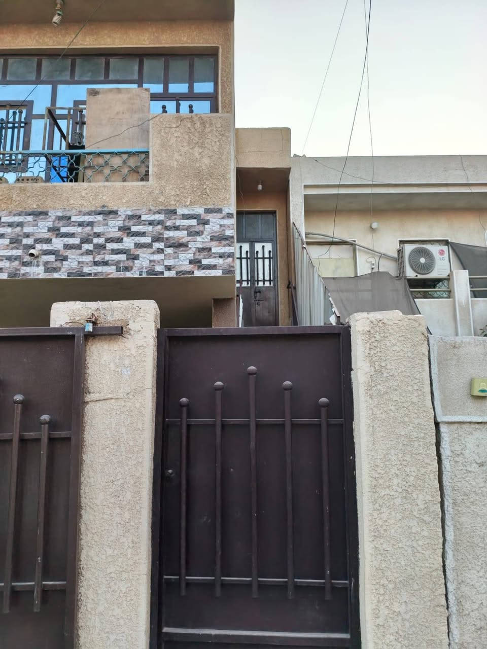 بسم الله الرحمن الرحيم   مشتمل  طابق  ارضي  للايجار  تفاصيل  داخل المنشور  دوره ميكانيك  اتصال  ***********
