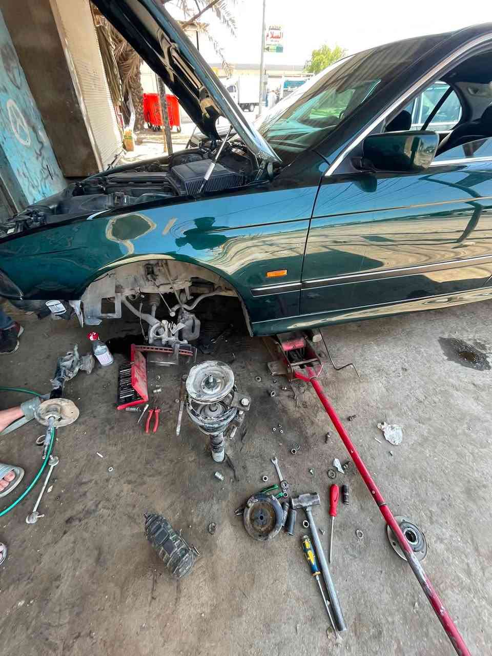 السلام عليكم اخوتي  تعمير كامل  BMW موديلات 1990–2002 🚘✨

عندك BMW تعبانة أو بيها نواقص وتريد ترجعها مرتبة؟

استلم السيارة ارتبها من كل النواحي من البداية للنهاية:
فيتر • صبغ • حدادة • كماليات •جلي لايتات  • أبواب وفتحات • بولش متكامل • تنظيف داخلي وخارجي • تكحيل وترتيب التفاصيل.

📸 شوفو شغلي بالصور والفيديوهات قبل وبعد.

للاستفسار أو إرسال صور السيارة:
📞 ***********

والرزق على الله

