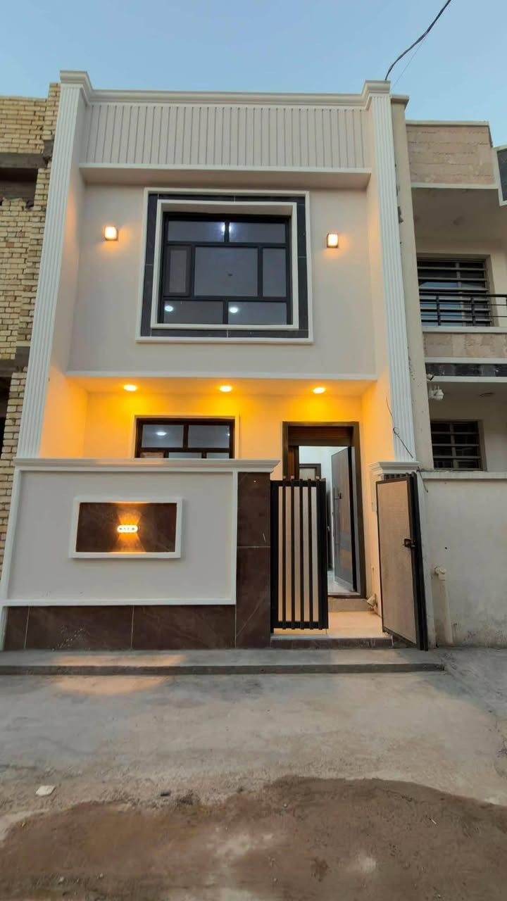 ✨السلام عليكم
🏠#للبيع_بيت 50متر واجهيه 5متر نزال 10متر 
🏗️بناء طابقين 

📍العنوان #بغداد_الدور_البوعيثه
⬅️مجمع السلطان الاول 

🔹يحتوي البيت على
✅غرف منام 2
✅ستقبال-
✅مطبخ-
✅مجمع صحيات 
🔴 ملاحضه البيت جاهز للسكن ✨ 

🔹نوع العقار طابو زراعي سند 25 اقرار محكمه

🔴السعر جدآ مناسب

⬅️ للاستفسار خاص او الاتصال على الرقم  

☎️***********

@إشارة 
عرب جبور ديرتنا
