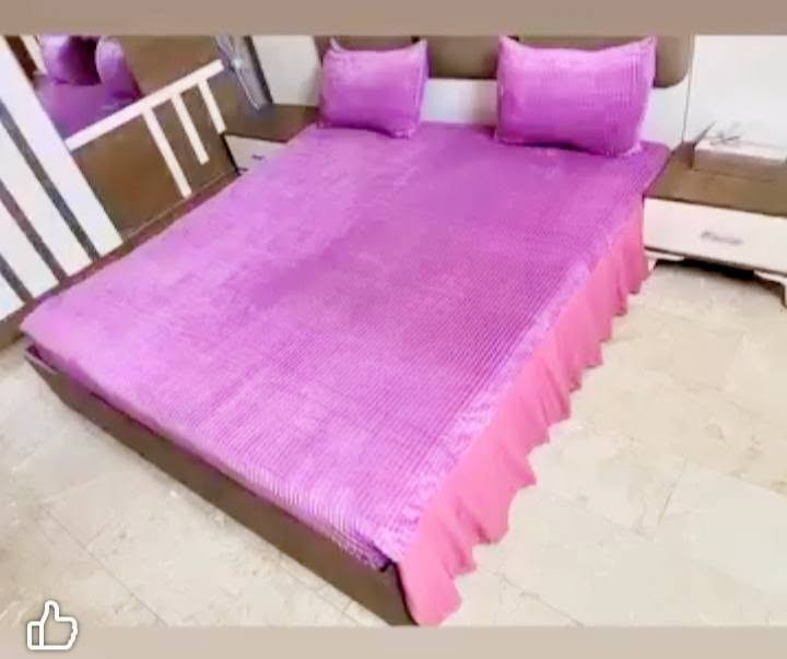 🛏️✨ فرشات جرباية بتفصيل وخياطة راقية حسب الطلب ✨🛏️

🌸 أنواع الأقمشة والأسعار: 🌸

🔸 همايون تركي مشجّر — 15,000 دينار
🔸 خاولي شتائي مقلم — 17,000 دينار
🔸 همايون إماراتي قطني مشجّر — 20,000 دينار
🔸 همايون دجتال مشجّر — 25,000 دينار

📌 كل نزلة تتكون من 3 قطع:
🛏️ فرشة سرير
🛏️ وجهين مخدة
🌸 كركش للفرشة من 3 جهات

🧵 خياطة مرتبة ومتقنة
🎨 ألوان ونقشات متنوعة
✨ تفصيل حسب الطلب

📲 للطلب والاستفسار واتساب:
***********

💗 أناقة وترتيب يليق بغرفتچ 💗
