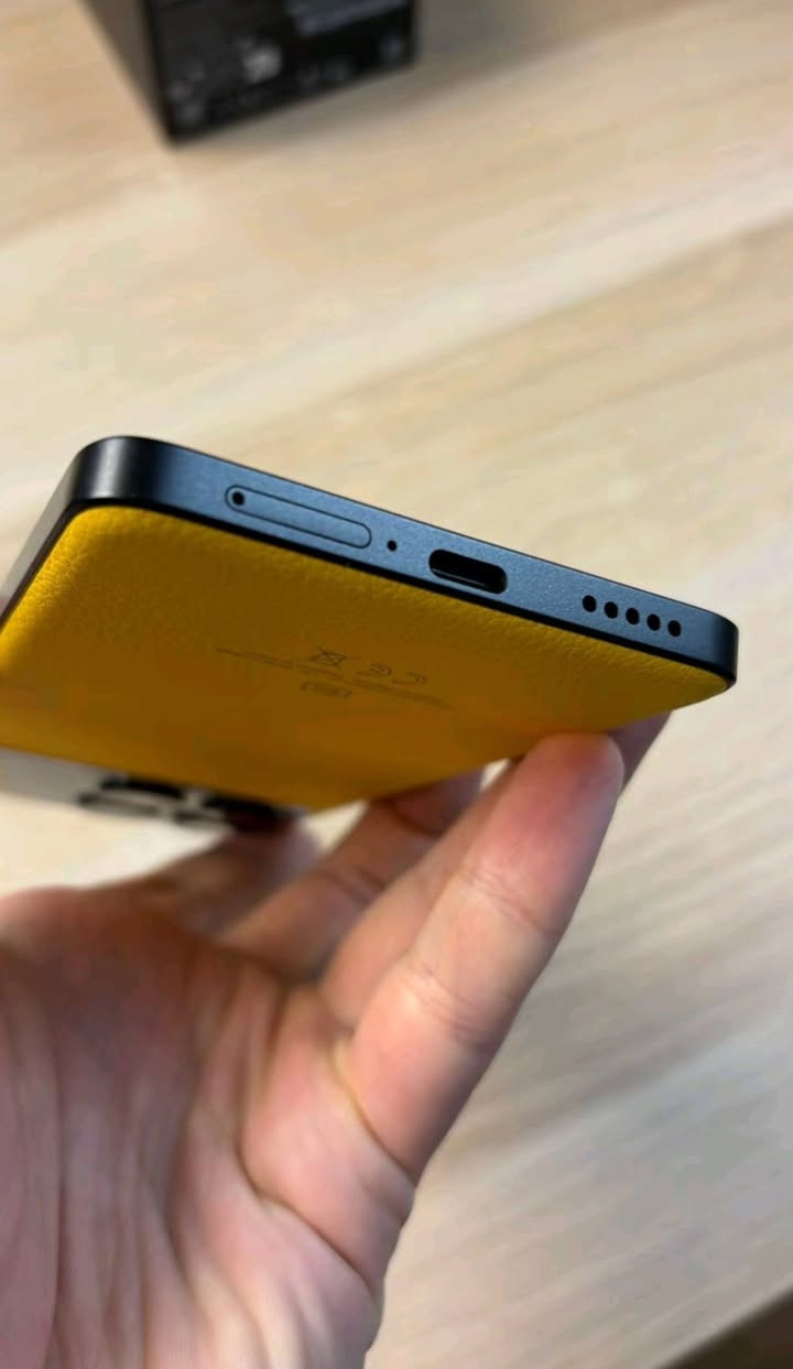 بوكو X6 برو 5G • ذاكرة ٢٥٦ • معالج دايمنستي ٨٣٠٠
