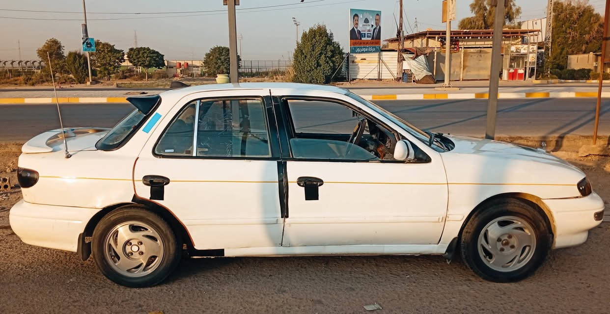 كيا سيفيا للبيع 95 جاهزة بسمي تحويل ثانيوم 
24 وبيها مجال قليل مكاني الطليعة اتصل بيك خير وتدلل ***********
