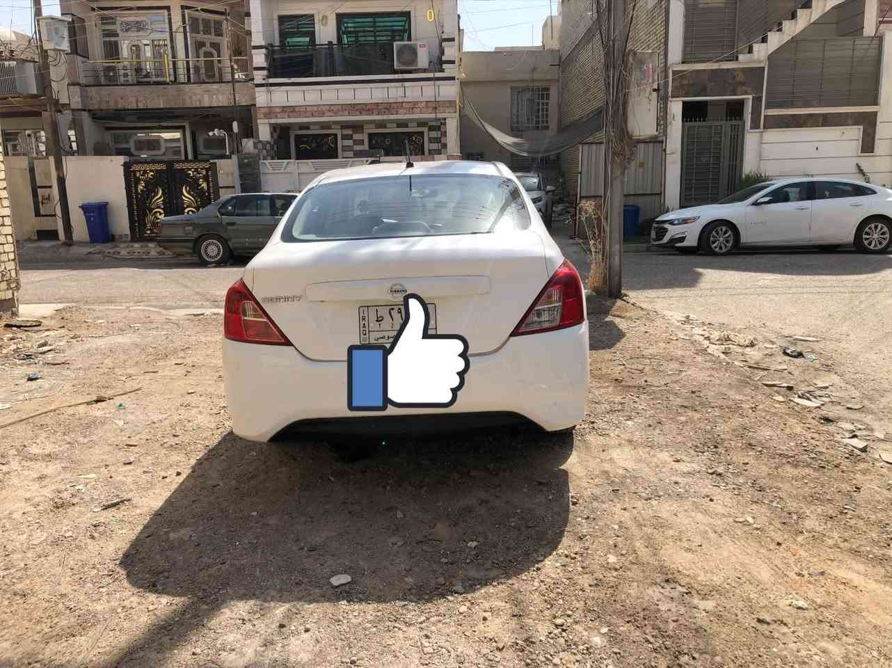 نيسان سني هندي 
بليتة زركة
رقم بغداد 
باسمي 
سيارة جاهزة صدر جديد امامي خلفي 
كير ومكينة مكفولات 
السيارة ماشية 99 الف 
بيها الجاملغ مال السايق بي صبغ وبارد بمكانين 
السيارة تاخذها ما تصرف عليها ولا فلس
 
عنواني بغداد حي الاعلام 
السعر 102 وبيها مجال حك الجية 
رقمي  ***********
