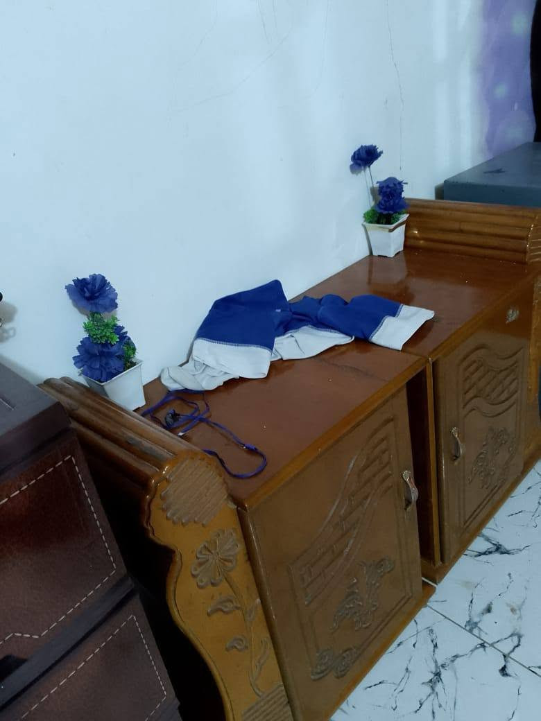 غرفه نوم تزكام للبيع
نظيفه كلش جديده الشراي يتصل والرقم بي واتساب 
***********
