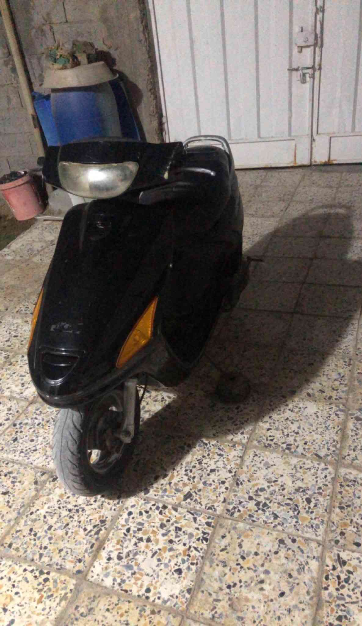 السلام عليكم دراجه فراشه للبيع مفتوحه فقط ولفات مكينه بلاد دبلات شغاله كهربائيات شغاله لايت اصفر ابيض بكلايت دبل اشاره مكاني بابل حله حي الصحه شارع الكورنيش رقم الهاتف ***********سعر325موشراي لايتعبني

