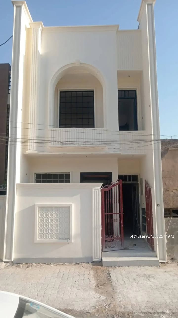 شغل درجة اولى وجهيات لبخ طلس فوم كوبلنات تشميع وثقل ناعم وجرار في بغداد الجديدة ***********
