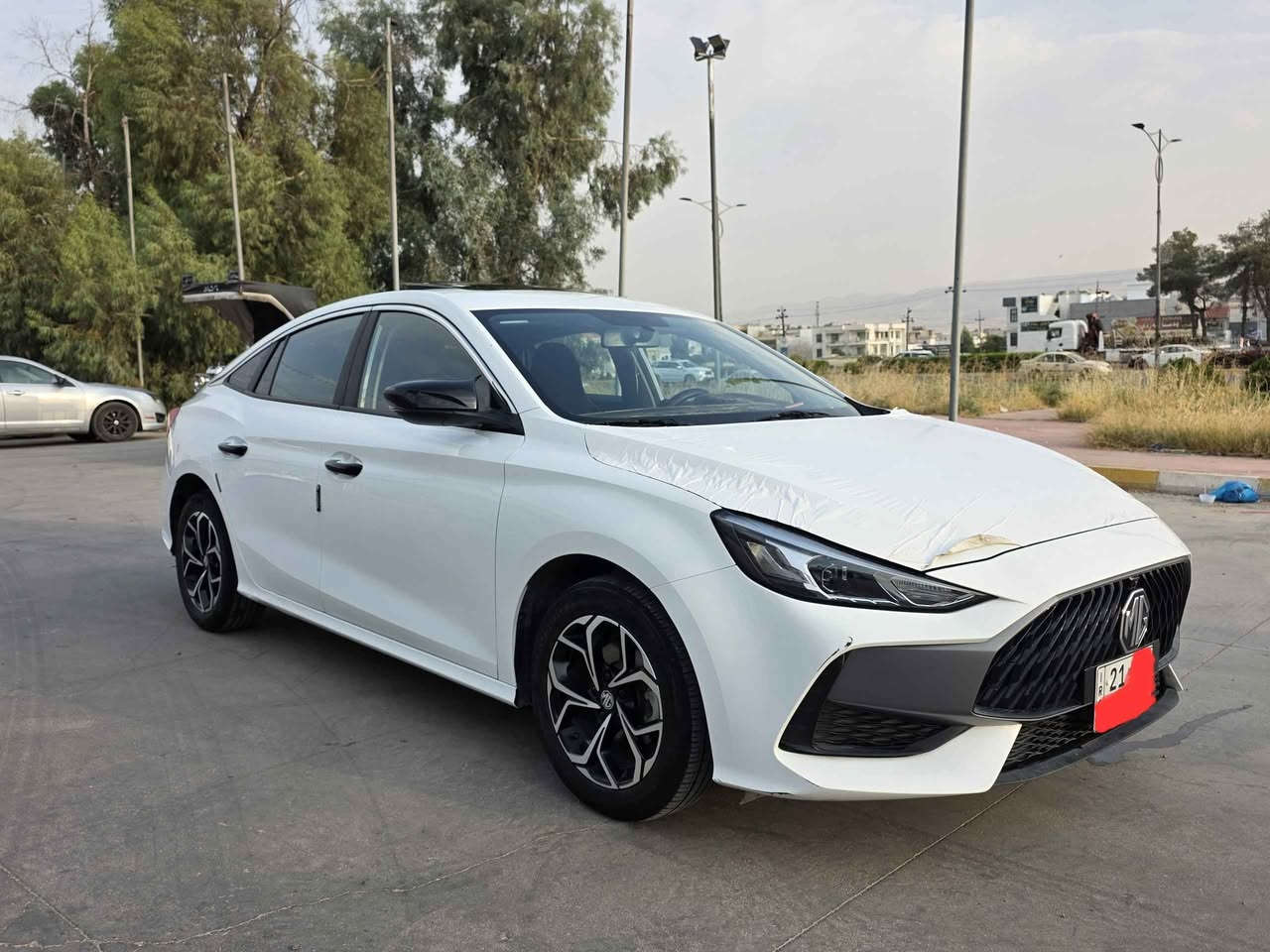 MG GT 2024 فول مواسەفات 
بێ بۆیاغ ، شکڵ مەرغوب
لەسەر سەنەوی Gt
گێر ئۆتۆماتیک ، بەسمە ، شاشە و کامێرا و حاسەیە ، ئاوێنە ئیشارەت ، تەحەکوماتی سەر سوکان ، سڵایدە ....
مەکینە 15 
گێر و مەکینە بە شەرت بێ هیچ کێشەیەک 
تەنیا ڕۆنی مۆتۆسێڵی بۆ بەکارهاتووە 
35 هەزار ڕۆشتووە 
جوانکاری بۆ کراوە 
 درگای پشت سەکن گۆڕاوە بە بیلاد کۆد و ڕەنگی خۆی بە زەمان 
بستێک دۆسەکەی تۆزی قوپاوی تێدایە ، هەندێک وردە شوختی هەیە 

نرخ / 112 معامەلەیەکی کەم

ناونیشانی سەیارە سلێمانی 
*********** 
*********** السليمانية, العراق
