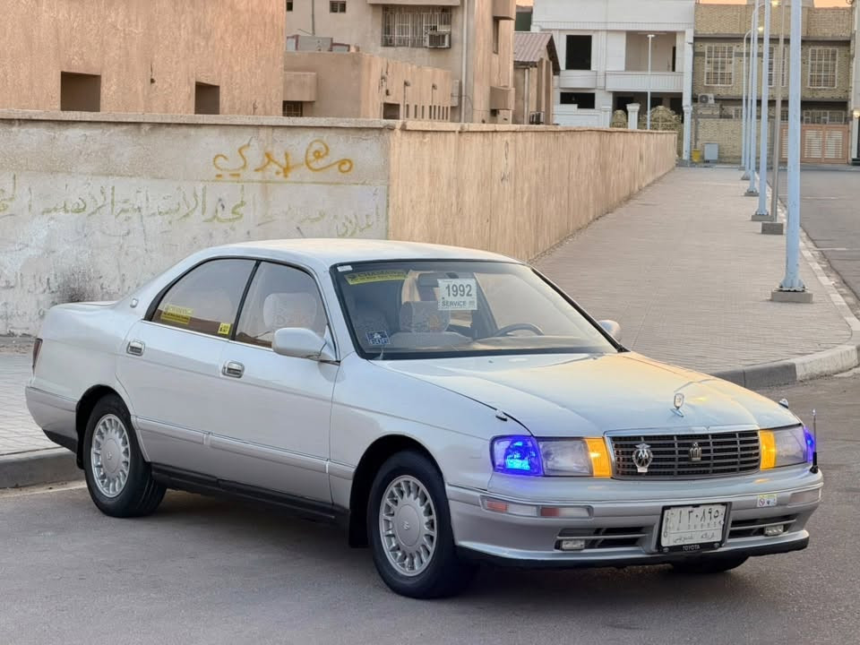إسلام عليكم سياراه بطه فصل موديل 1994 الرقم كربلاء أليف مشروع وطني سنويه جديده  تحويل مباشر والسياراه جديده كفاله من الكص والنقل والضربه كير ومكينه 2500 ثنين ونص ديلكوه جدد حداد ميه بل ميه دواخل جدد كهربيات كله شغاله والسياراه جاهزاء السعر  46  بيه مجال العنوان البصره التصال *********** تصال عله الرقم انه مكلف بلنشر مارد خاص تصال وتدلل
