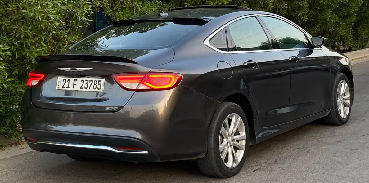 ...﷽ ...
Chrysler..C200
الموديل :- 2016 :

المحرك :- 4سلندر/2400

المواصفات فول 

:- بصمة
:- سلايد 
:- كامرة خلفيه
:شاشة جبير 
سايد بريك بصمه
:- لايتات زينون وباقي المواصفات المعروفه 
السيارة جاهزة وبشرط الكير والمحرك والحدادية والكهربائيات 
السعر:88$ورقة وبيها مجال بسيط 
بيها 5قطع صبغ صبغ الحادث موجوده صور الحادث ب المنشور هم 
العنوان :بغداد :
للاستفسار اتصل :-   ***********

نص مكتوب في الصور:
- carsbidshistory.com
- 1. Lot: 21829038 9:58 Full check this VIN! Remove VIN carsbidshistory.com