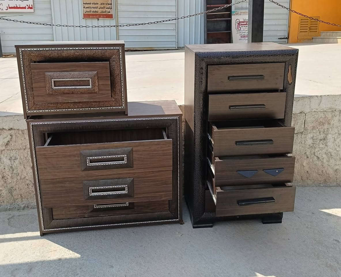 للبيع هذن الميوزة المجرات خشب نظيفات حيل مكانهم شارع البطل الزعفرانية
***********
