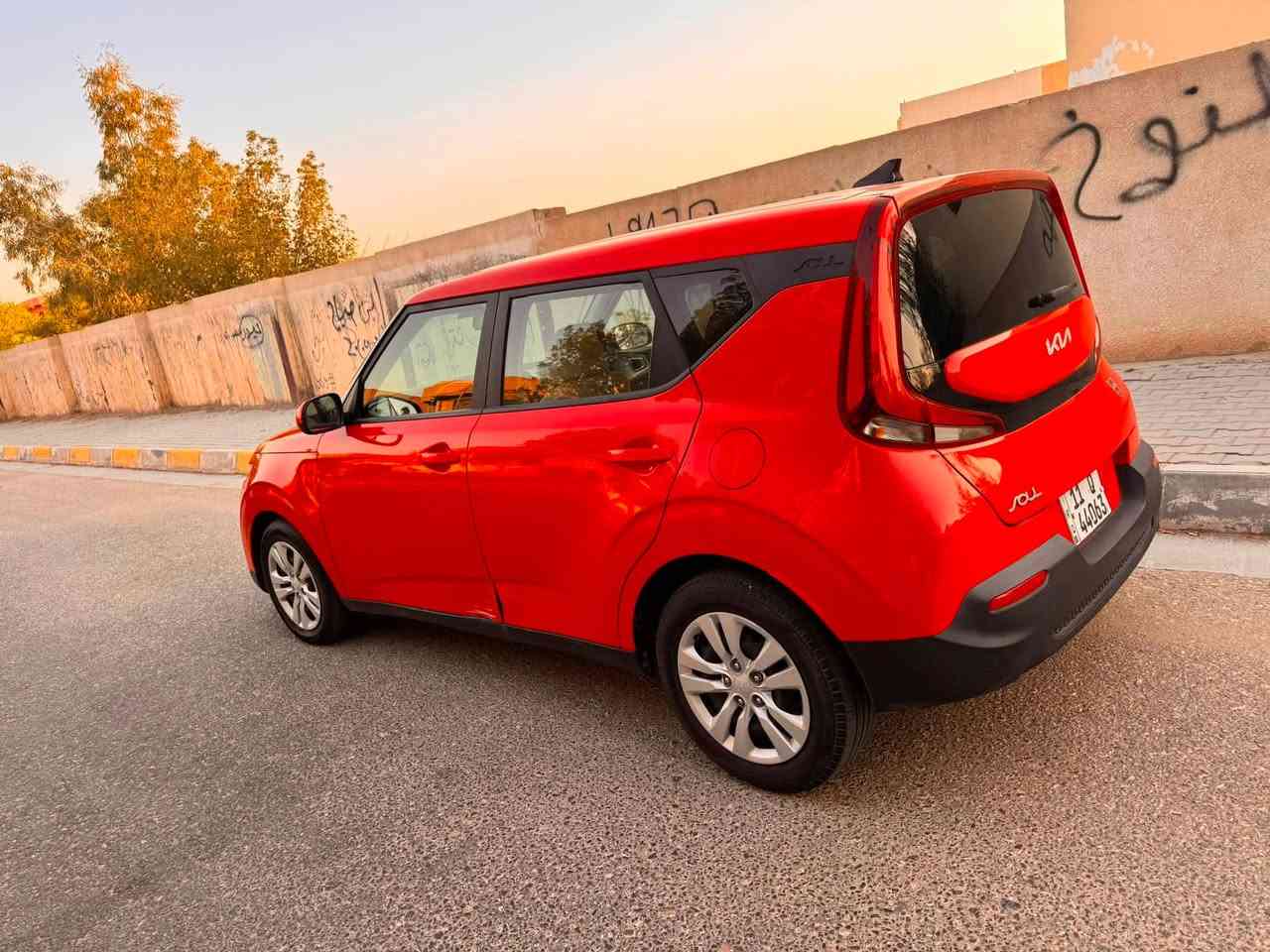السلام عليكم 
صول مديل 22وارد امريكي
مكينه 2000دوش
ضرر البنيد فقط صبغ 
ماشيه 39
السونار مرفق بلمنشور 
السعر ١٣٠وبيه مجال
***********
مكان حي العامل
