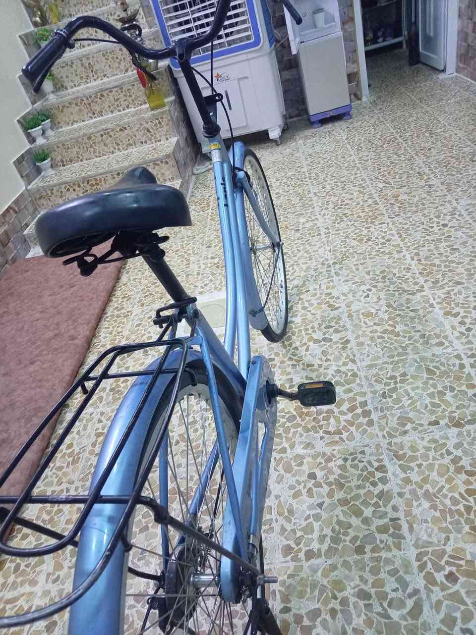 بايسكل البيع حجم 26 بايسكلات مكفوف من تايا لل تايا سعر 80 بي مجال شي قليل الرقم، ***********
