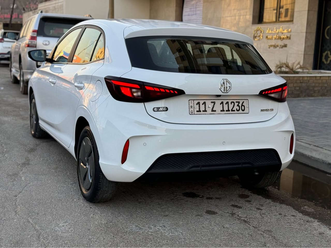 MG3 
2025 
ماشي 16 كم 
شاشه كامره 
حساس خلفي 
بعدها داخل الضمان 
رقم بغداد 
بيها بارد بين بابين الصدر 
*********** 
*********** بغداد, العراق
