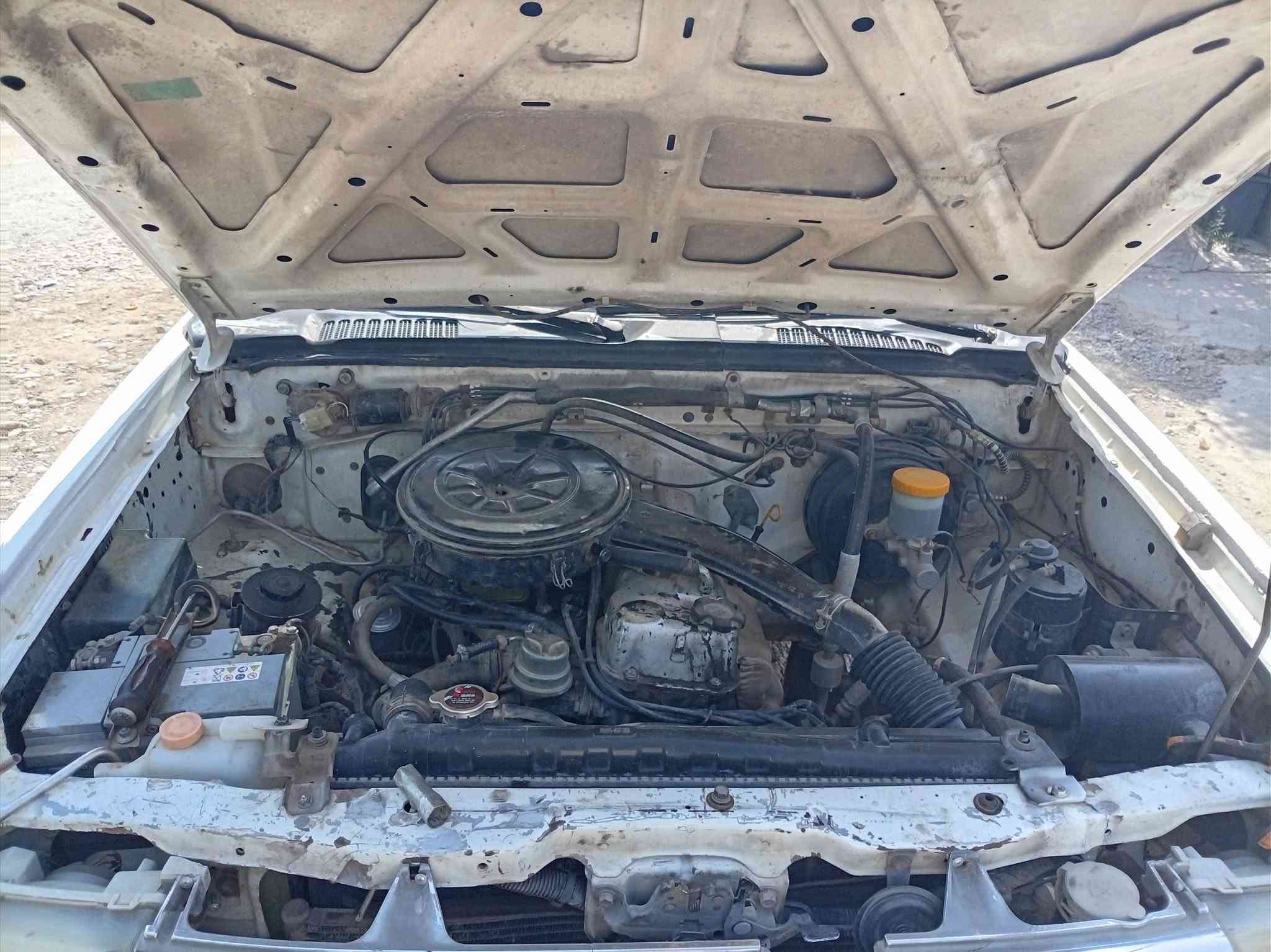 بيكم نيسان 2001رقم أربيل أصولي تبريد وباور كير ومحرك واكسل بشرط حزام صبغ وكاله وتحويل سياره مال شغل ب65وبي مجال رقم تلفون ***********

